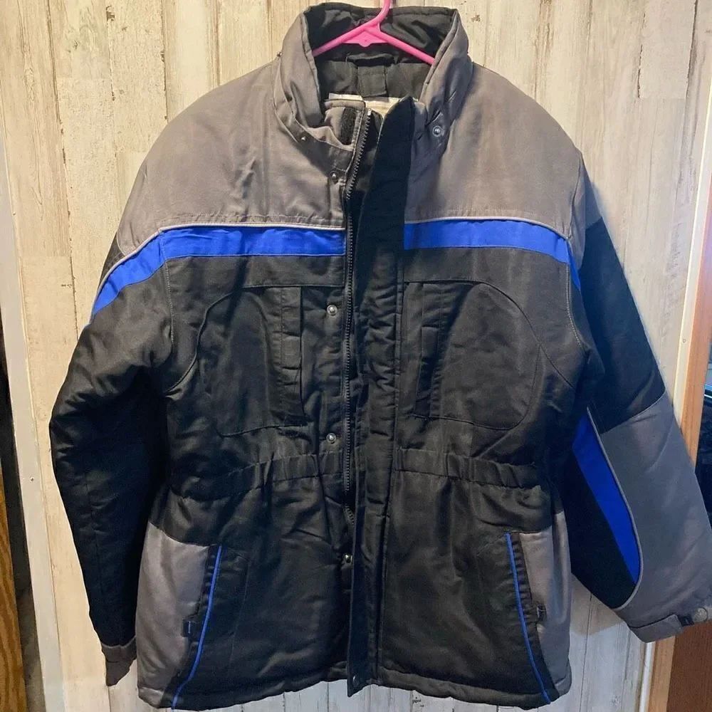 Jacket puffer by Arizona jean company size Large